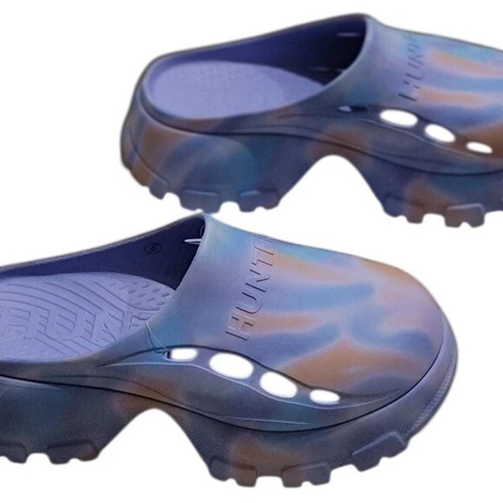 New in Box Hunter Rubber Clogs W Sz 8, Blue Pastel Tie Dye Slip-ons
